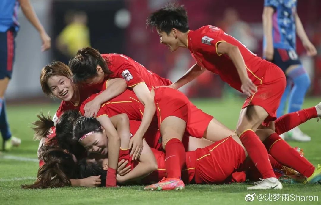 国足女队备战重要比赛,展现实力 国足女队备战重要比赛,展现实力