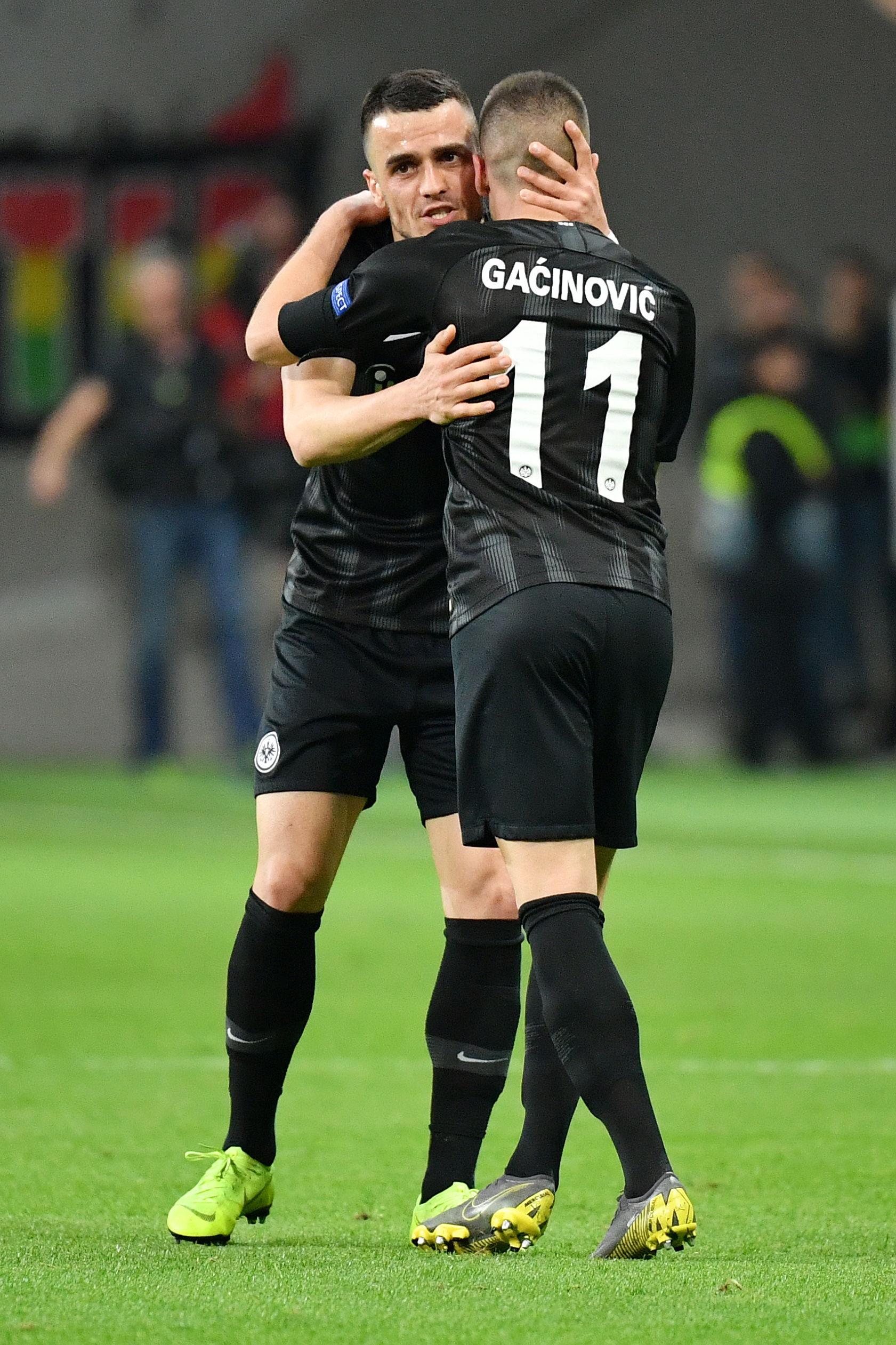 爱游戏体育官网-哥本哈根队力挽狂澜，成功晋级欧洲联赛半决赛的简单介绍