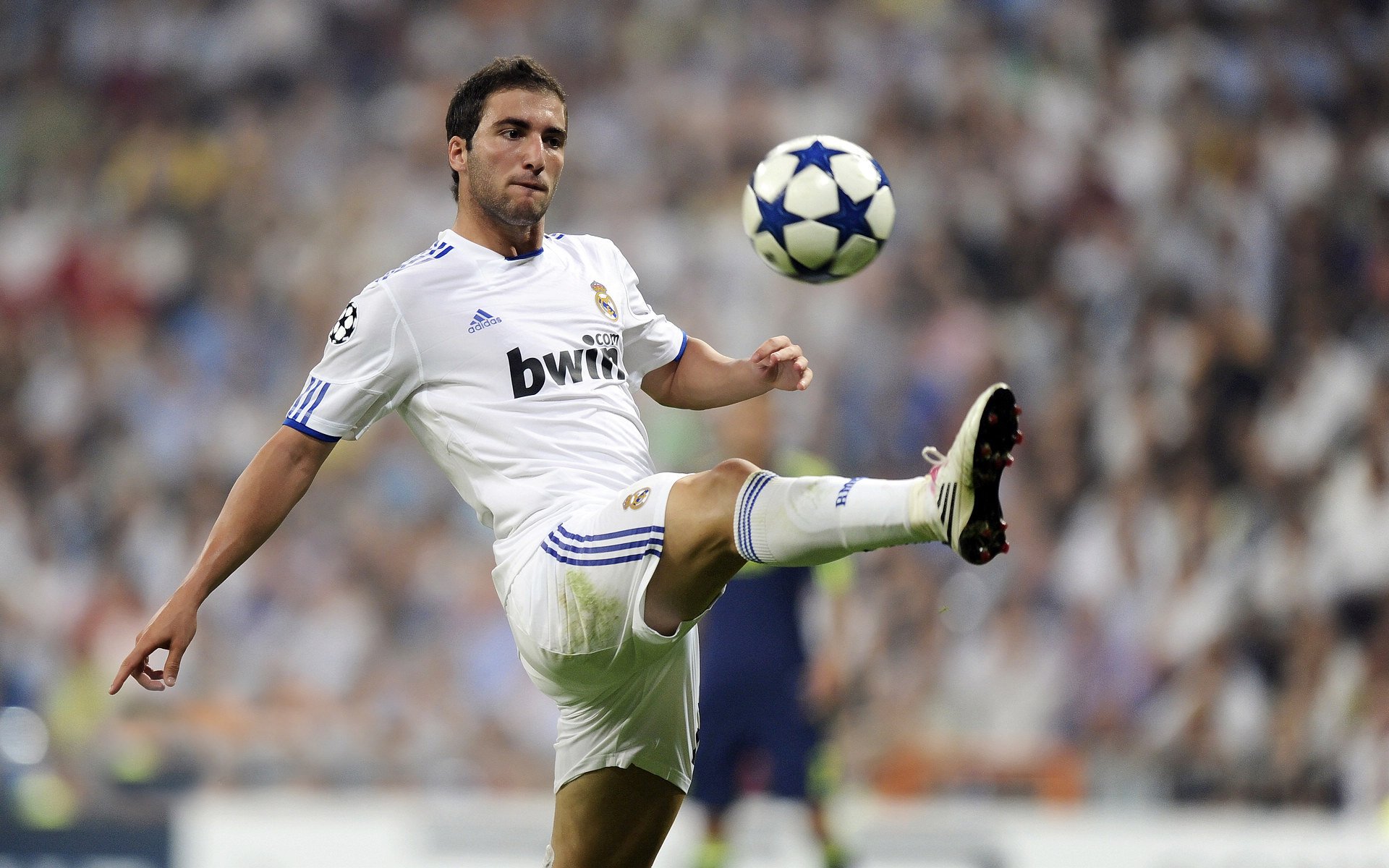 北欧铁壁与非洲雄鹰的较量,罗德里戈一锤定音,丹麦战术压制尼日利亚